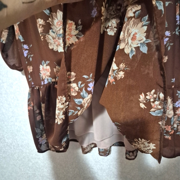 American Eagle Outfitters Brown Cream Tiered Long Sleeve Dress..SIZE:M - Picture 8 of 14